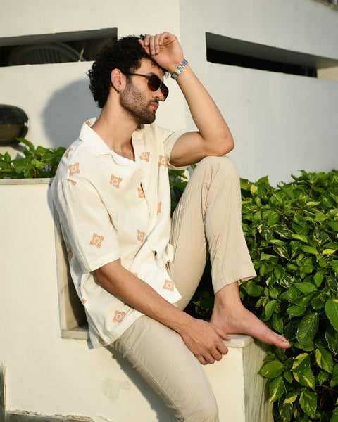 LO/OC by Saienz White Colour Shirt For Mens