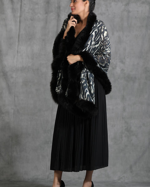 Handwoven Cashmere Fine Wool Digital Animal Print With High Quality Fur Stole For Female